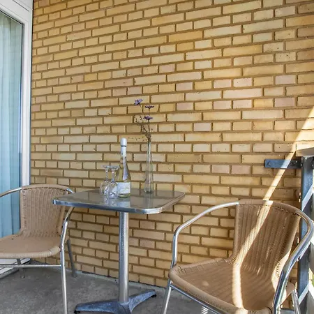 1 Bedroom Cozy In * Аллинге