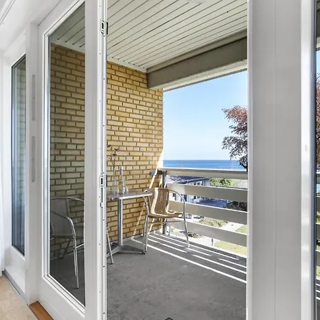 Апартаменты 1 Bedroom Cozy In